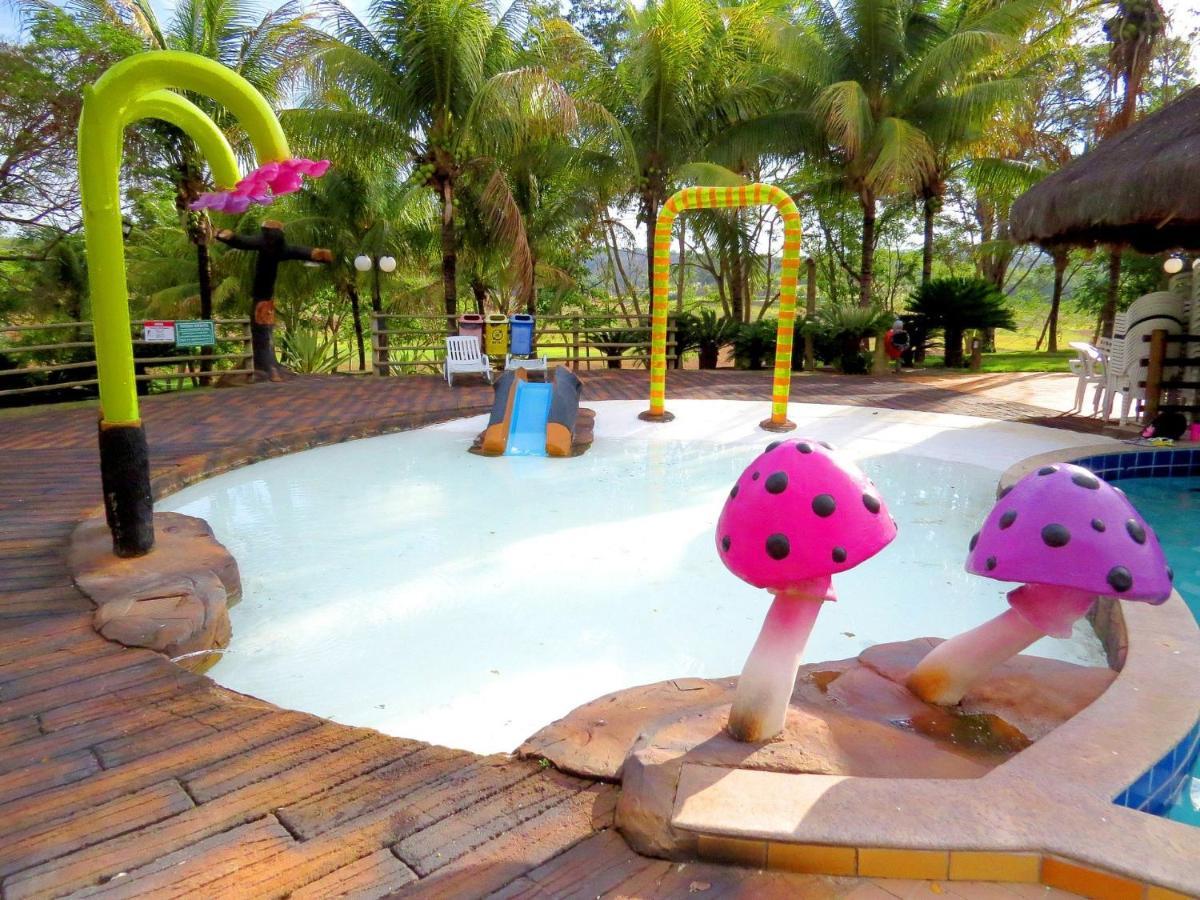 Pontal Do Lago Apartamentos Para Temporada Caldas Novas Ngoại thất bức ảnh